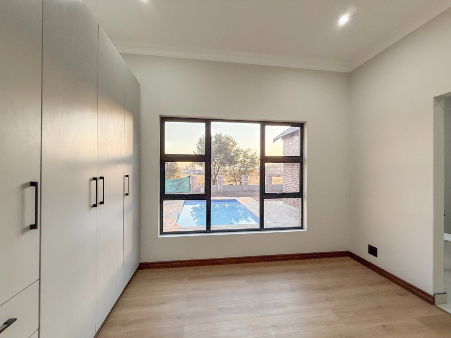 4 Bedroom Property for Sale in Landsmeer Residential Estate North West